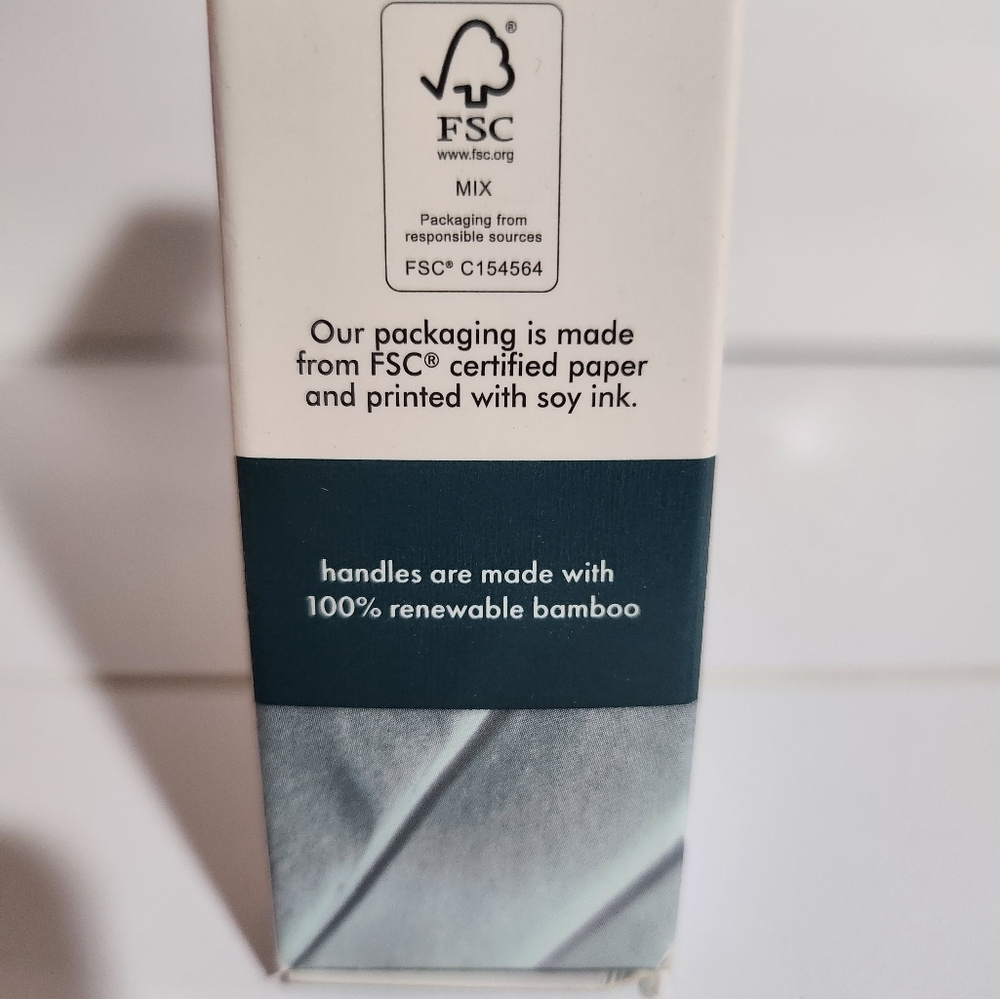 Ecotools Face Kit - Picture 5 of 6